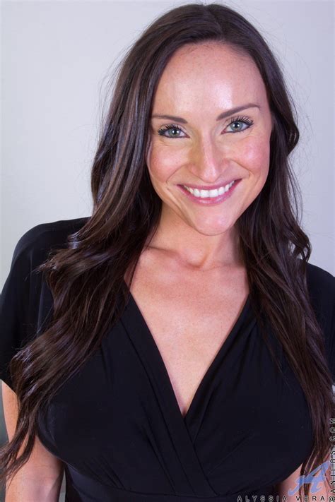alyssia vera|Our Staff .
